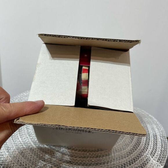 Disney 2021 Mickey and Minnie Mouse Glass Drop Sketchbook Ornament NWT - Picture 6 of 8